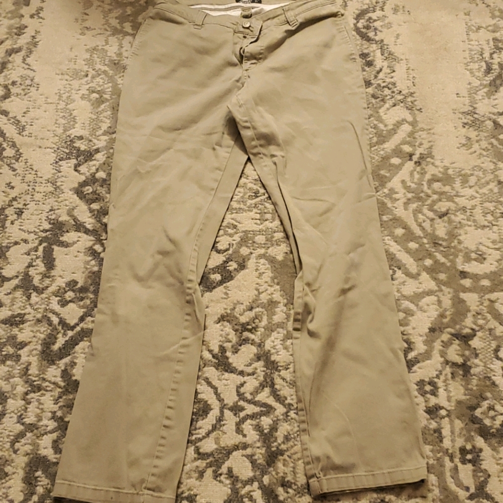 Dickies Khakis